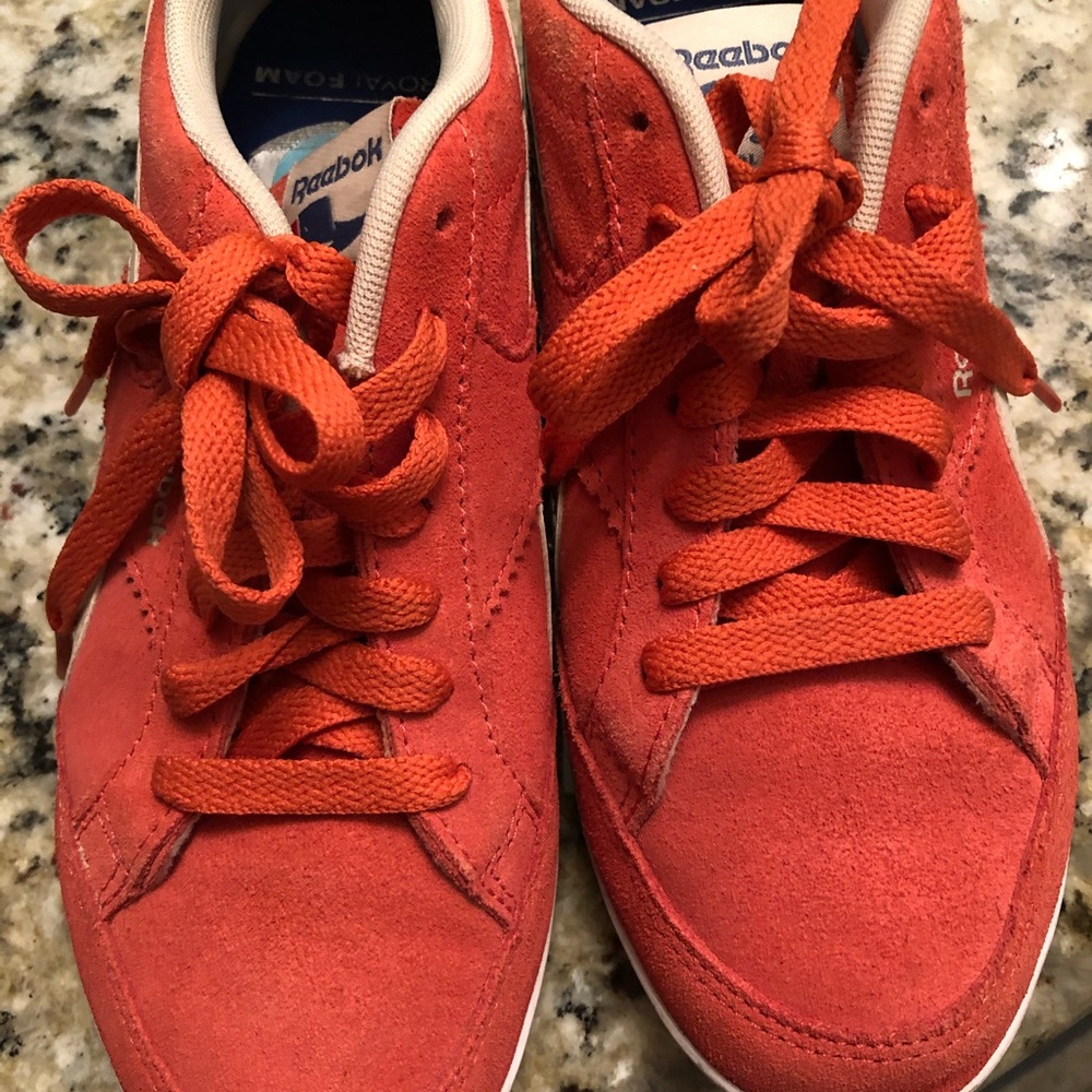 New like reeboks - Picture 2 of 12